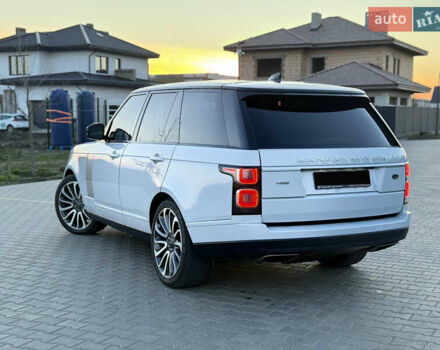 Білий Ленд Ровер Рендж Ровер, об'ємом двигуна 3 л та пробігом 170 тис. км за 49900 $, фото 9 на Automoto.ua