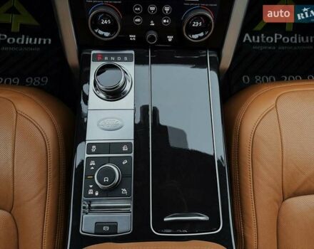 Белый Ленд Ровер Рендж Ровер, объемом двигателя 4.37 л и пробегом 105 тыс. км за 64999 $, фото 46 на Automoto.ua