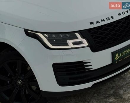 Белый Ленд Ровер Рендж Ровер, объемом двигателя 4.37 л и пробегом 105 тыс. км за 64999 $, фото 14 на Automoto.ua
