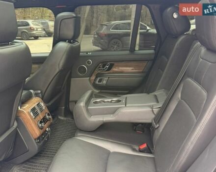 Белый Ленд Ровер Рендж Ровер, объемом двигателя 4.4 л и пробегом 138 тыс. км за 69999 $, фото 41 на Automoto.ua