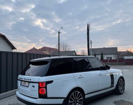 Белый Ленд Ровер Рендж Ровер, объемом двигателя 4.37 л и пробегом 130 тыс. км за 65000 $, фото 3 на Automoto.ua