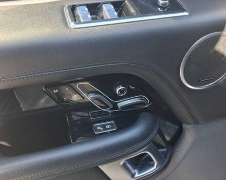 Білий Ленд Ровер Рендж Ровер, об'ємом двигуна 3 л та пробігом 98 тис. км за 51500 $, фото 16 на Automoto.ua