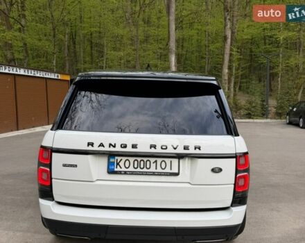 Белый Ленд Ровер Рендж Ровер, объемом двигателя 4.4 л и пробегом 138 тыс. км за 69999 $, фото 5 на Automoto.ua