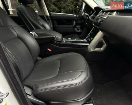 Білий Ленд Ровер Рендж Ровер, об'ємом двигуна 3 л та пробігом 82 тис. км за 49900 $, фото 14 на Automoto.ua