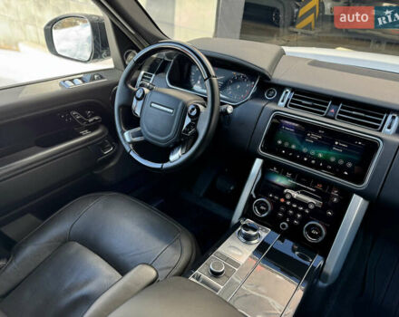 Білий Ленд Ровер Рендж Ровер, об'ємом двигуна 5 л та пробігом 35 тис. км за 65000 $, фото 22 на Automoto.ua