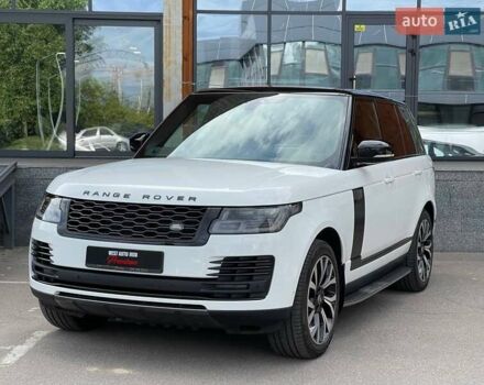 Ленд Ровер Рендж Ровер 2019 в Киеве на Automoto.ua Белый Ленд Ровер Рендж Ровер, объемом двигателя 2.99 л и пробегом 83 тыс. км за 65500 $, фото 2 на Automoto.ua