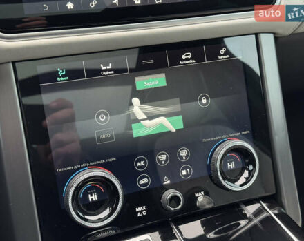 Белый Ленд Ровер Рендж Ровер, объемом двигателя 5 л и пробегом 155 тыс. км за 64999 $, фото 25 на Automoto.ua