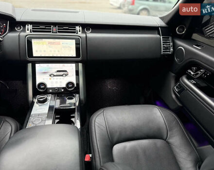 Белый Ленд Ровер Рендж Ровер, объемом двигателя 3 л и пробегом 165 тыс. км за 57500 $, фото 39 на Automoto.ua