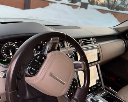 Белый Ленд Ровер Рендж Ровер, объемом двигателя 5 л и пробегом 90 тыс. км за 70000 $, фото 11 на Automoto.ua