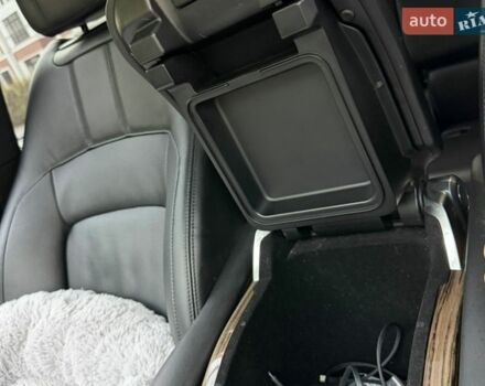 Белый Ленд Ровер Рендж Ровер, объемом двигателя 4.4 л и пробегом 138 тыс. км за 69999 $, фото 35 на Automoto.ua