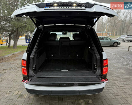 Белый Ленд Ровер Рендж Ровер, объемом двигателя 3 л и пробегом 165 тыс. км за 57500 $, фото 34 на Automoto.ua