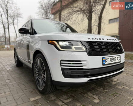 Белый Ленд Ровер Рендж Ровер, объемом двигателя 3 л и пробегом 165 тыс. км за 57500 $, фото 8 на Automoto.ua