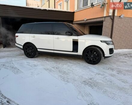 Білий Ленд Ровер Рендж Ровер, об'ємом двигуна 5 л та пробігом 97 тис. км за 65000 $, фото 1 на Automoto.ua