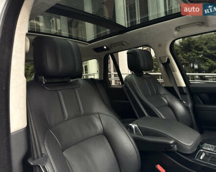 Білий Ленд Ровер Рендж Ровер, об'ємом двигуна 3 л та пробігом 82 тис. км за 49900 $, фото 16 на Automoto.ua