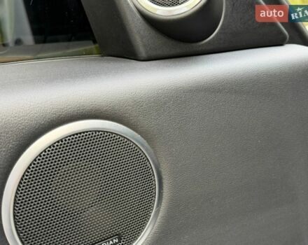 Белый Ленд Ровер Рендж Ровер, объемом двигателя 4.4 л и пробегом 138 тыс. км за 69999 $, фото 15 на Automoto.ua