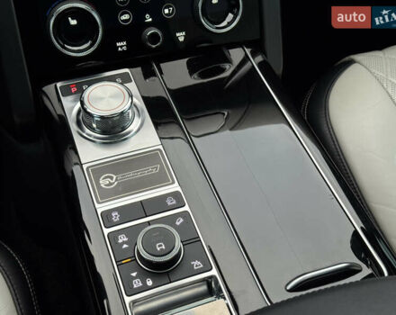 Белый Ленд Ровер Рендж Ровер, объемом двигателя 5 л и пробегом 155 тыс. км за 64999 $, фото 29 на Automoto.ua