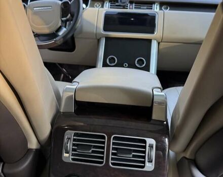 Білий Ленд Ровер Рендж Ровер, об'ємом двигуна 3 л та пробігом 80 тис. км за 58800 $, фото 15 на Automoto.ua