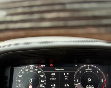 Белый Ленд Ровер Рендж Ровер, объемом двигателя 4.37 л и пробегом 71 тыс. км за 114900 $, фото 45 на Automoto.ua