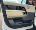 Ленд Ровер Рендж Ровер 2019 в Киеве на Automoto.ua Белый Ленд Ровер Рендж Ровер, объемом двигателя 2.99 л и пробегом 83 тыс. км за 65500 $, фото 7 на Automoto.ua