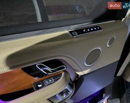 Білий Ленд Ровер Рендж Ровер, об'ємом двигуна 5 л та пробігом 79 тис. км за 68000 $, фото 21 на Automoto.ua