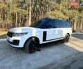 Білий Ленд Ровер Рендж Ровер, об'ємом двигуна 5 л та пробігом 95 тис. км за 65000 $, фото 11 на Automoto.ua