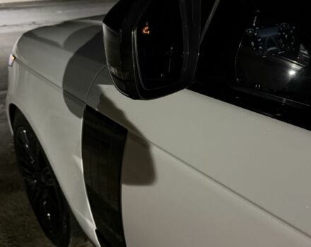 Білий Ленд Ровер Рендж Ровер, об'ємом двигуна 5 л та пробігом 80 тис. км за 66700 $, фото 22 на Automoto.ua