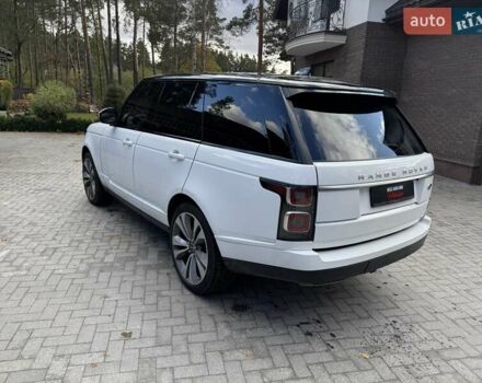 Білий Ленд Ровер Рендж Ровер, об'ємом двигуна 3 л та пробігом 80 тис. км за 58800 $, фото 6 на Automoto.ua