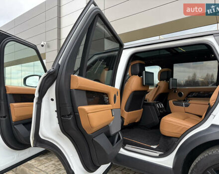 Белый Ленд Ровер Рендж Ровер, объемом двигателя 4.37 л и пробегом 71 тыс. км за 114900 $, фото 28 на Automoto.ua