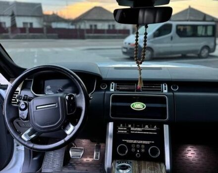 Белый Ленд Ровер Рендж Ровер, объемом двигателя 4.37 л и пробегом 130 тыс. км за 65000 $, фото 8 на Automoto.ua