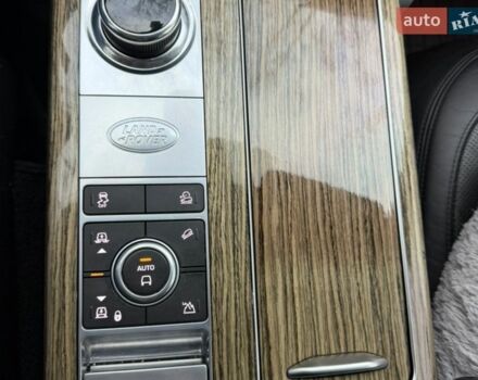 Белый Ленд Ровер Рендж Ровер, объемом двигателя 4.4 л и пробегом 138 тыс. км за 69999 $, фото 30 на Automoto.ua