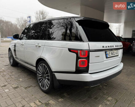 Белый Ленд Ровер Рендж Ровер, объемом двигателя 3 л и пробегом 165 тыс. км за 57500 $, фото 5 на Automoto.ua