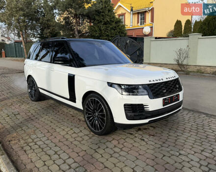Белый Ленд Ровер Рендж Ровер, объемом двигателя 3 л и пробегом 123 тыс. км за 63000 $, фото 4 на Automoto.ua
