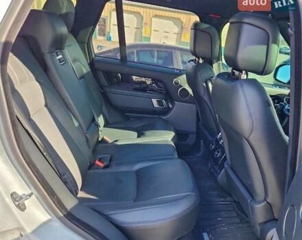 Білий Ленд Ровер Рендж Ровер, об'ємом двигуна 5 л та пробігом 71 тис. км за 20000 $, фото 9 на Automoto.ua