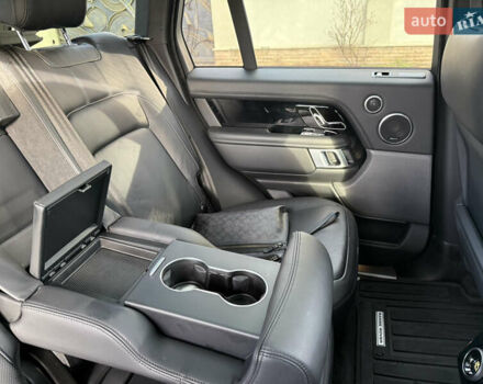 Белый Ленд Ровер Рендж Ровер, объемом двигателя 3 л и пробегом 123 тыс. км за 63000 $, фото 35 на Automoto.ua