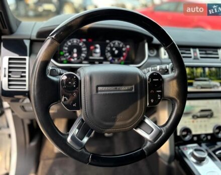 Белый Ленд Ровер Рендж Ровер, объемом двигателя 5 л и пробегом 72 тыс. км за 75990 $, фото 23 на Automoto.ua