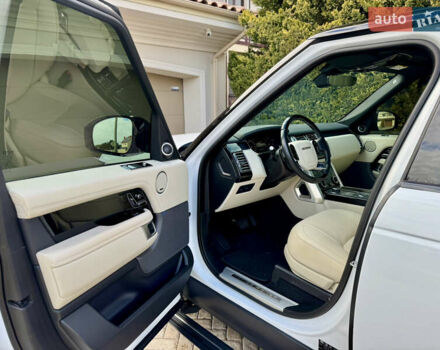 Белый Ленд Ровер Рендж Ровер, объемом двигателя 3 л и пробегом 97 тыс. км за 78900 $, фото 15 на Automoto.ua