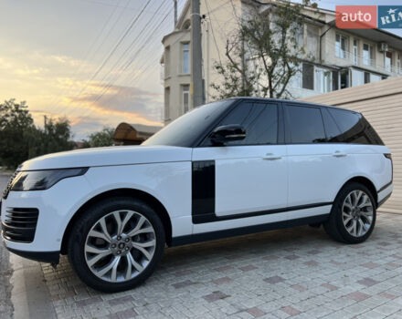 Белый Ленд Ровер Рендж Ровер, объемом двигателя 5 л и пробегом 63 тыс. км за 68500 $, фото 60 на Automoto.ua