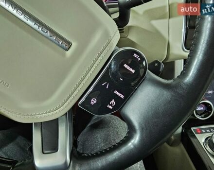 Білий Ленд Ровер Рендж Ровер, об'ємом двигуна 3 л та пробігом 93 тис. км за 87999 $, фото 34 на Automoto.ua