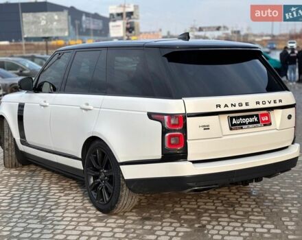 Белый Ленд Ровер Рендж Ровер, объемом двигателя 5 л и пробегом 72 тыс. км за 75990 $, фото 8 на Automoto.ua