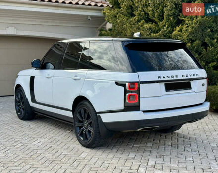 Белый Ленд Ровер Рендж Ровер, объемом двигателя 3 л и пробегом 97 тыс. км за 78900 $, фото 9 на Automoto.ua