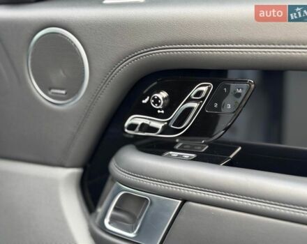 Белый Ленд Ровер Рендж Ровер, объемом двигателя 5 л и пробегом 72 тыс. км за 75990 $, фото 44 на Automoto.ua