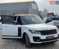 Белый Ленд Ровер Рендж Ровер, объемом двигателя 5 л и пробегом 72 тыс. км за 75990 $, фото 60 на Automoto.ua