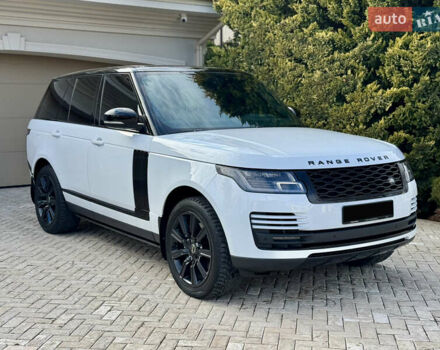 Білий Ленд Ровер Рендж Ровер, об'ємом двигуна 3 л та пробігом 97 тис. км за 79500 $, фото 2 на Automoto.ua