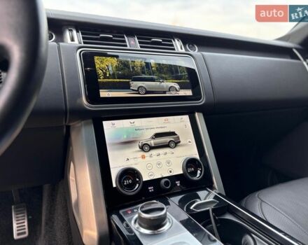 Белый Ленд Ровер Рендж Ровер, объемом двигателя 5 л и пробегом 72 тыс. км за 75990 $, фото 20 на Automoto.ua