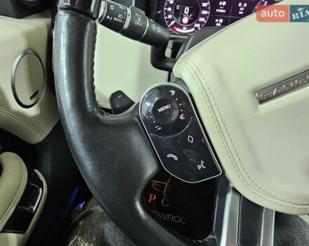 Білий Ленд Ровер Рендж Ровер, об'ємом двигуна 3 л та пробігом 93 тис. км за 87999 $, фото 33 на Automoto.ua