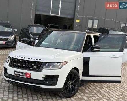 Белый Ленд Ровер Рендж Ровер, объемом двигателя 5 л и пробегом 72 тыс. км за 75990 $, фото 58 на Automoto.ua