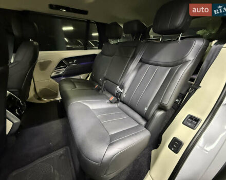 Білий Ленд Ровер Рендж Ровер, об'ємом двигуна 4.39 л та пробігом 51 тис. км за 150000 $, фото 20 на Automoto.ua