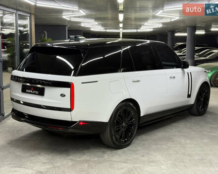 Білий Ленд Ровер Рендж Ровер, об'ємом двигуна 4.39 л та пробігом 51 тис. км за 150000 $, фото 13 на Automoto.ua