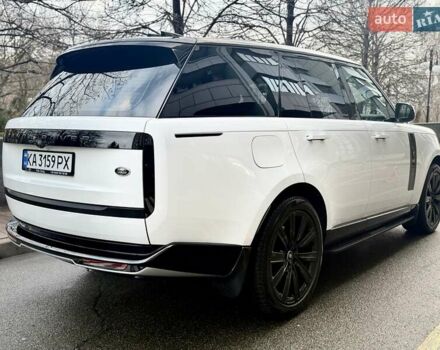 Білий Ленд Ровер Рендж Ровер, об'ємом двигуна 4.4 л та пробігом 47 тис. км за 163000 $, фото 8 на Automoto.ua