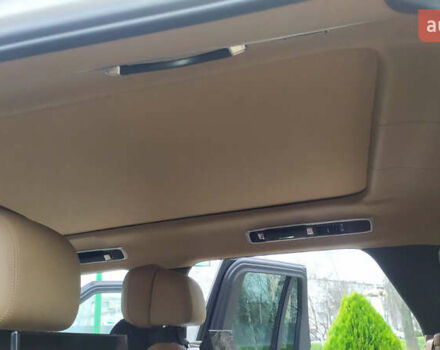 Белый Ленд Ровер Рендж Ровер, объемом двигателя 4.39 л и пробегом 115 тыс. км за 137000 $, фото 44 на Automoto.ua